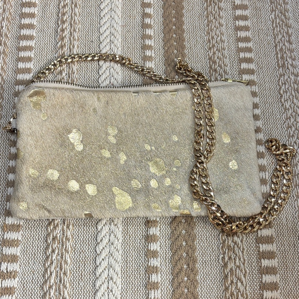 Chic Gold Chain Wristlet Clutch